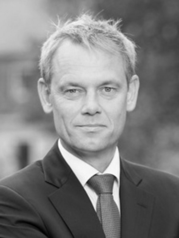 Prof. Dr. Markus Voeth