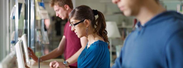 MBA Potsdam Informationstechnologie Foto: Shutterstock