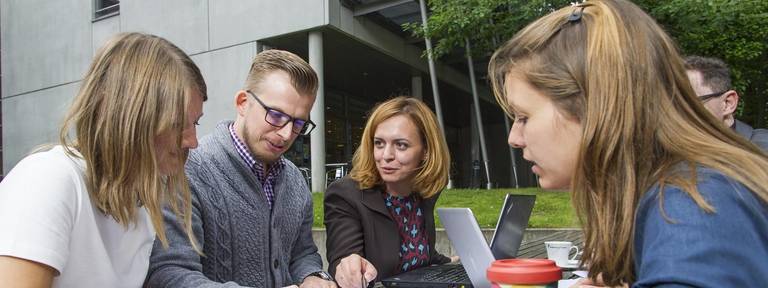 MBA Potsdam Sommersemester 2017 Foto: Thomas Hoelzel MBA Potsdam Sommersemester 2017